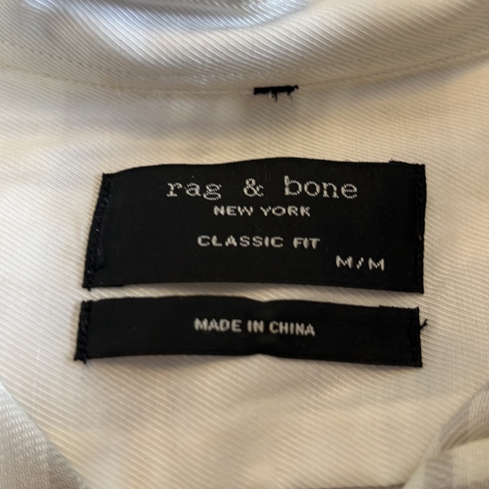 rag & bone
Classic Fit
Medium - Picture 2 of 5